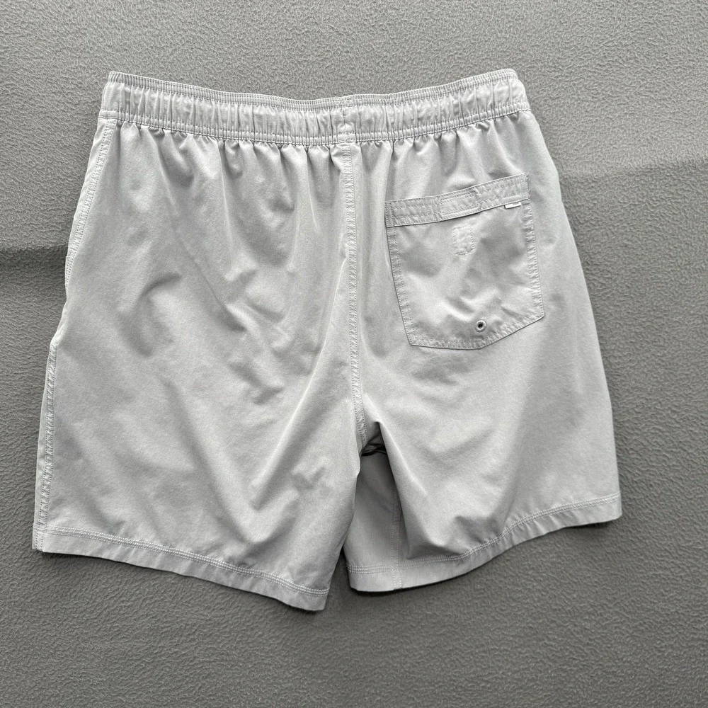 Vuori Swim Shorts Mens Large Gray Solid Trunks Lined Stretch Quick Dry Beach